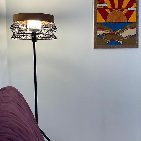 The Bohemian In Exarcheia Athens Center Apartment Bagian luar foto