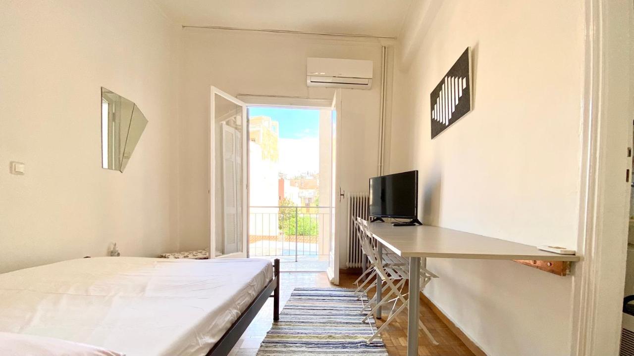 The Bohemian In Exarcheia Athens Center Apartment Bagian luar foto
